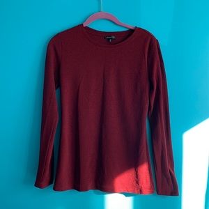 Long sleeve t-shirt